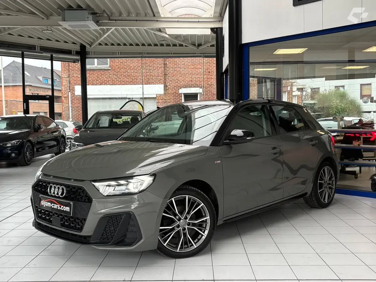 Audi A1 2019 — photo 1