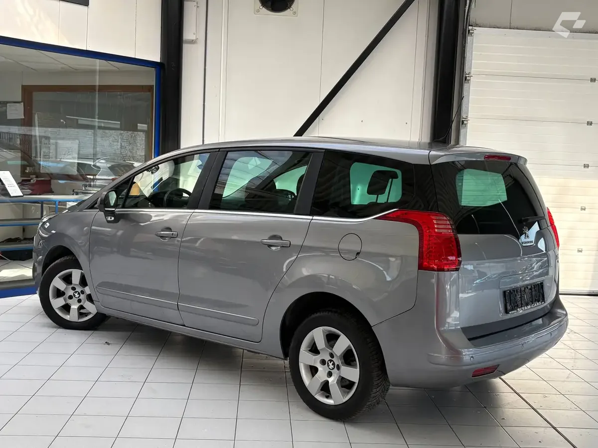 Peugeot 5008 2014 — photo 3