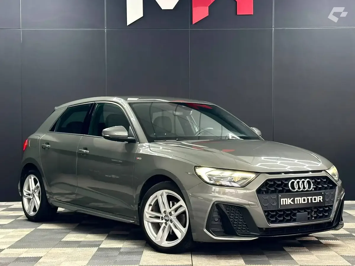 Audi A1 2019 — photo 2