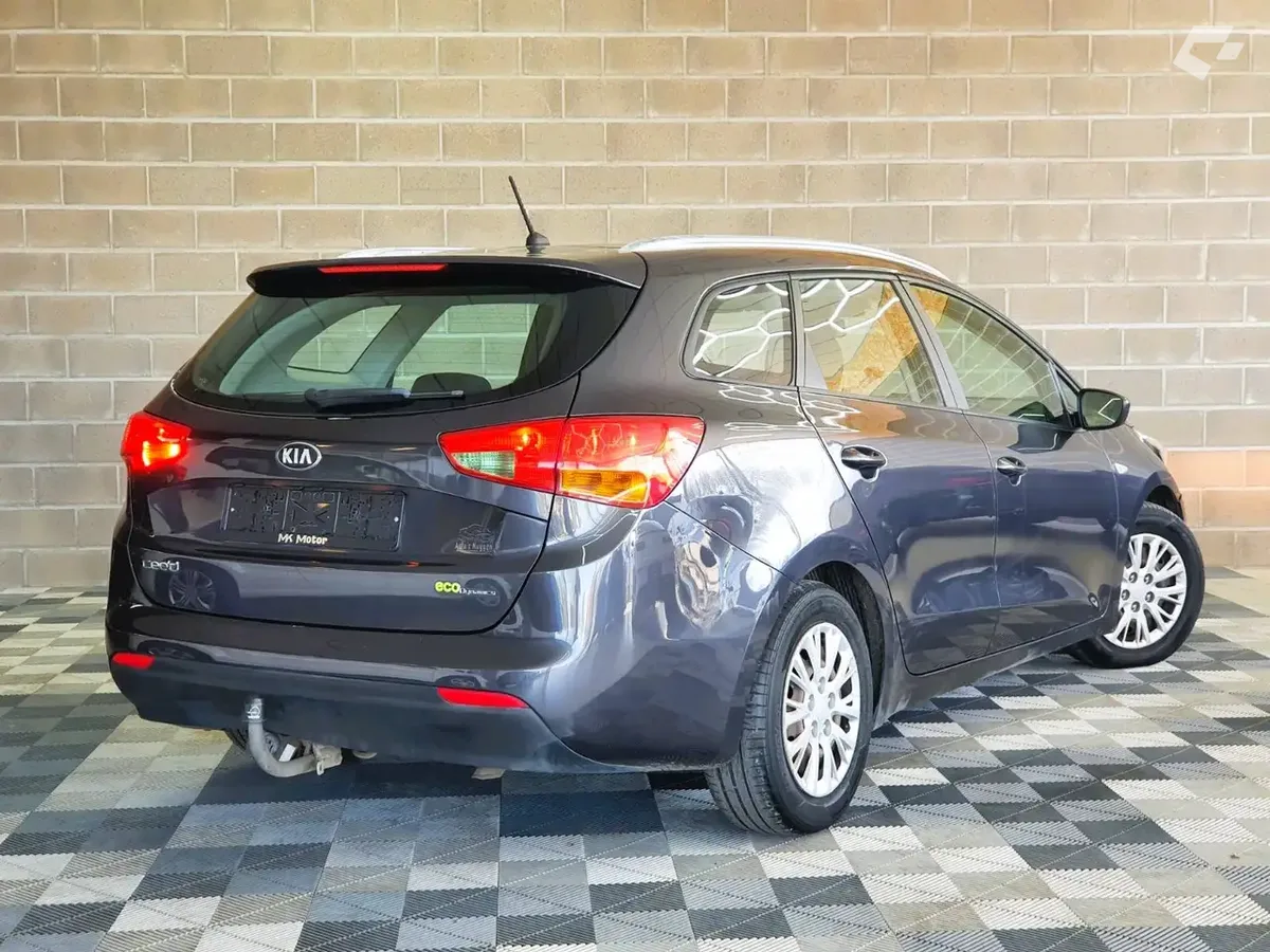 Kia Ceed Cee D 2013 — photo 4