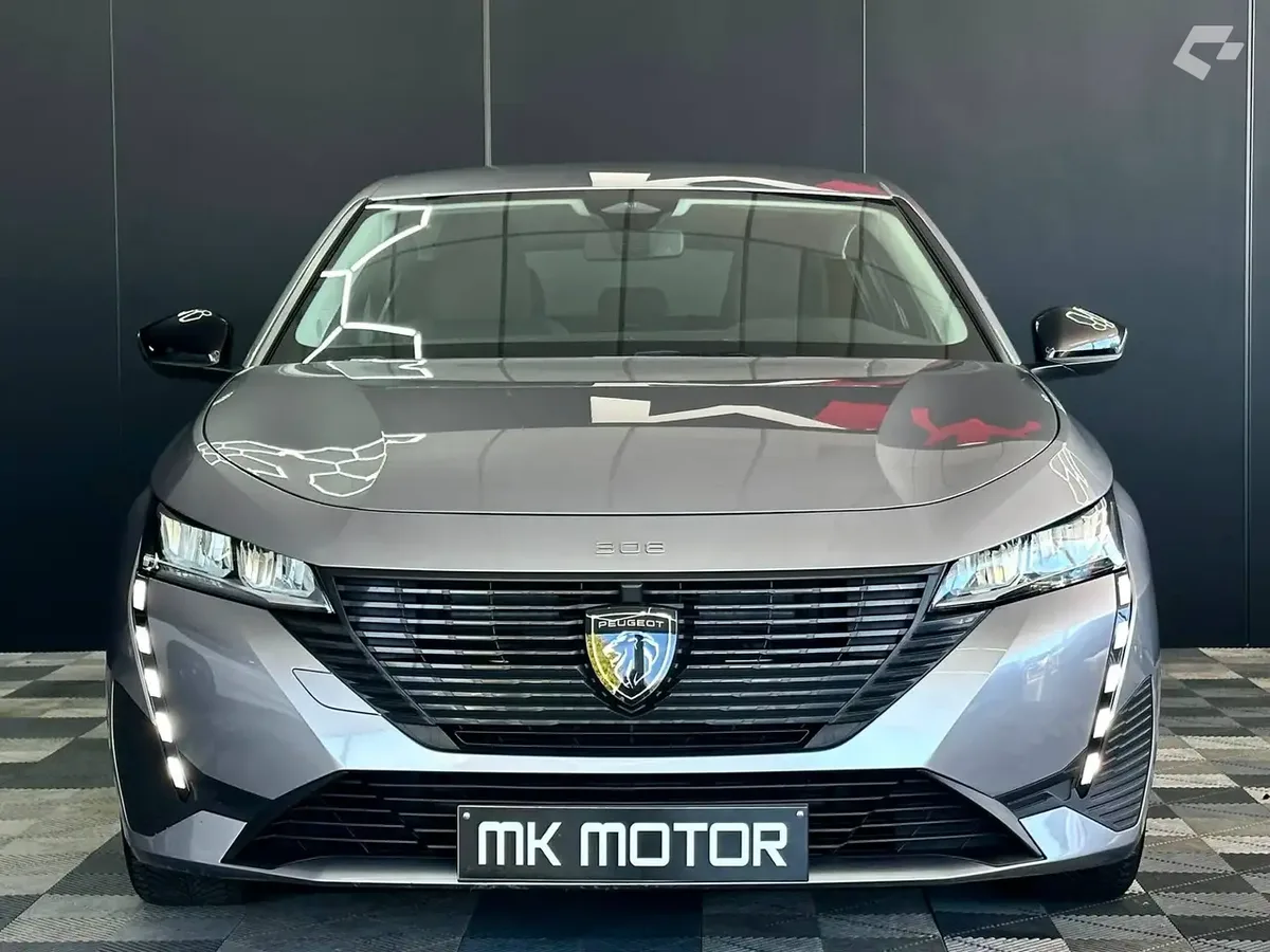 Peugeot 308 2022 — photo 3