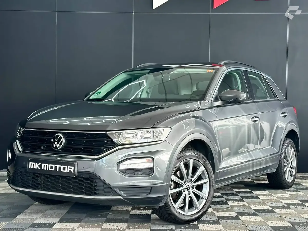 Volkswagen T-Roc 2021 — photo 1