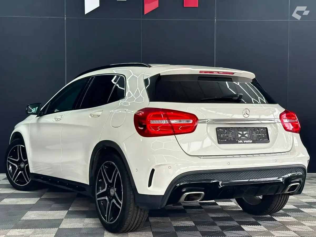 Mercedes-Benz GLA 2014 — photo 4