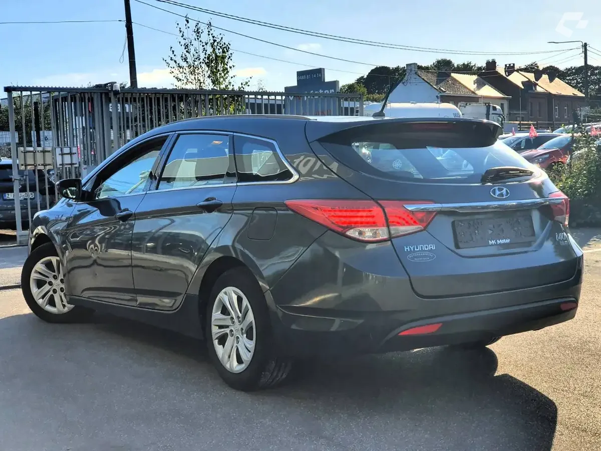 Hyundai i40 2012 — photo 4