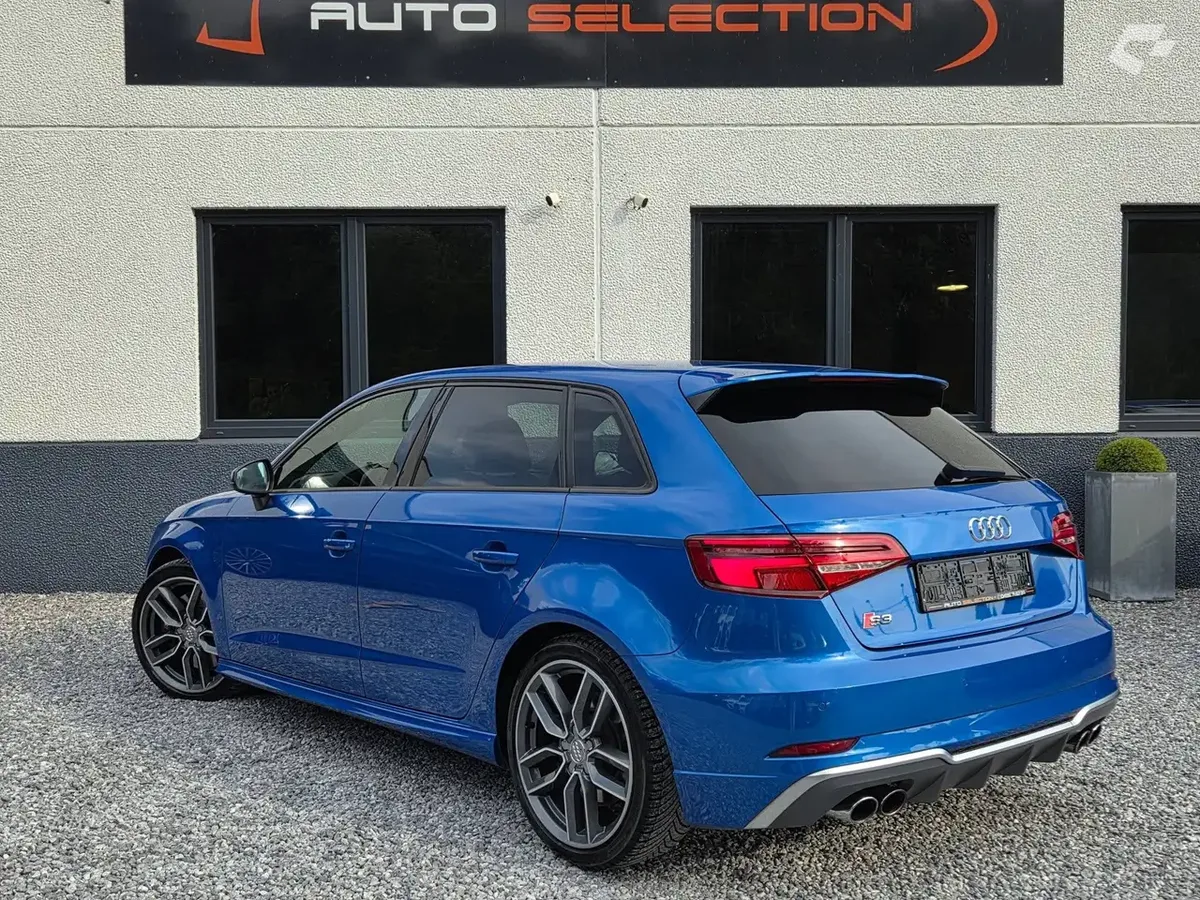 Audi S3 2018 — photo 2