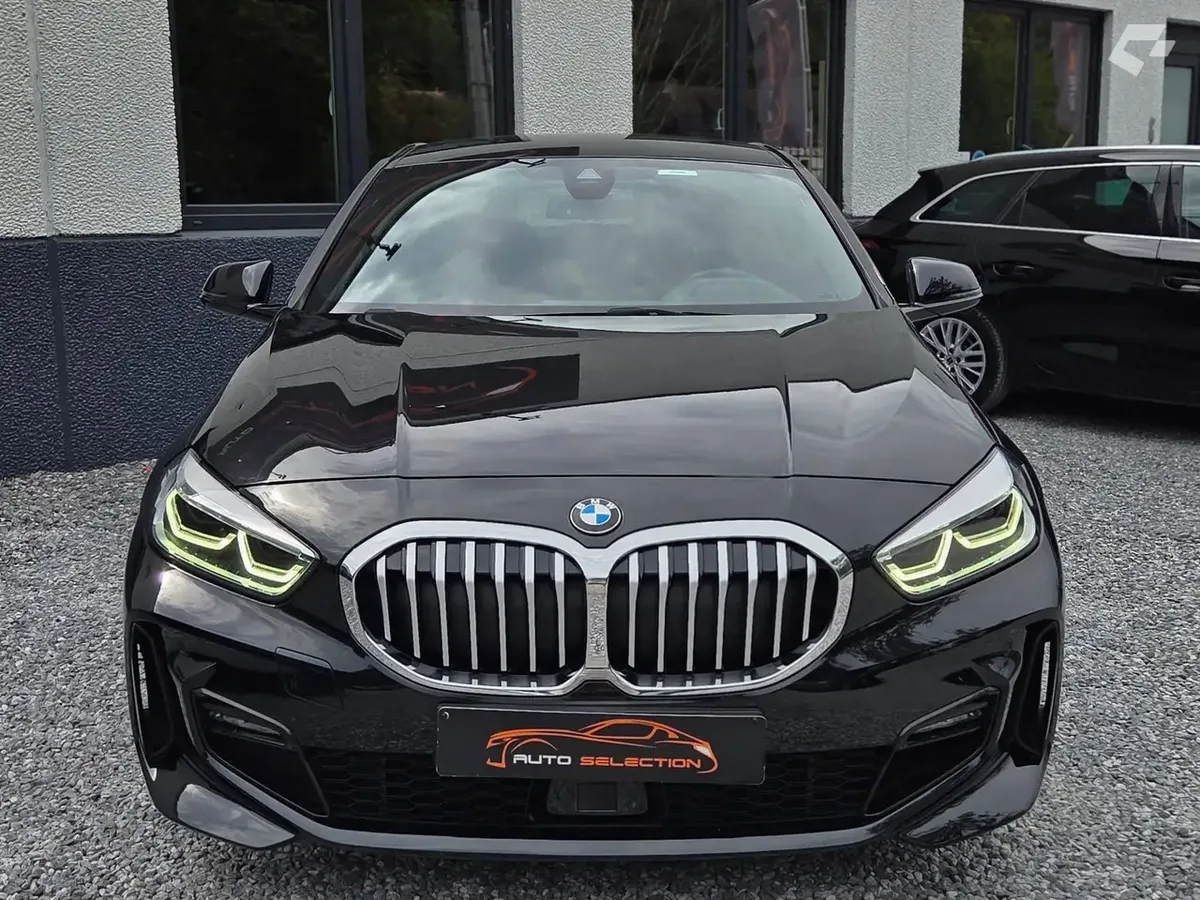 BMW 118 2020 — photo 3