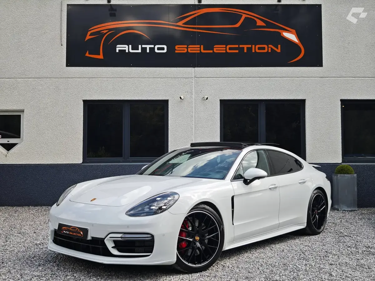 Porsche Panamera 2021 — photo 1