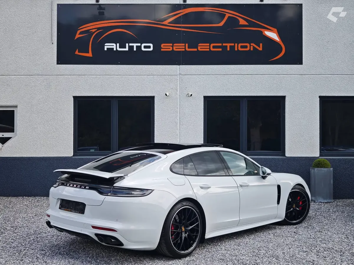 Porsche Panamera 2021 — photo 2