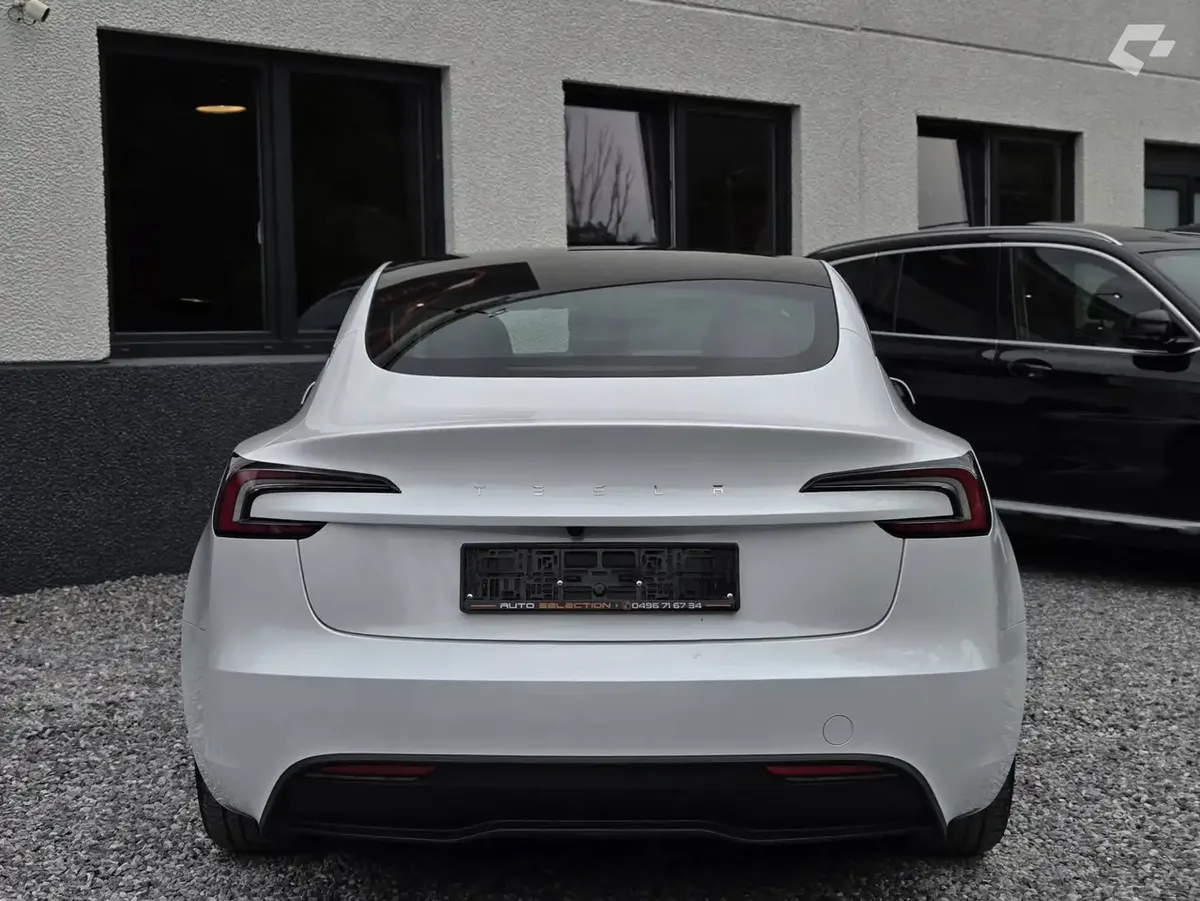Tesla Model 3 2024 — photo 4