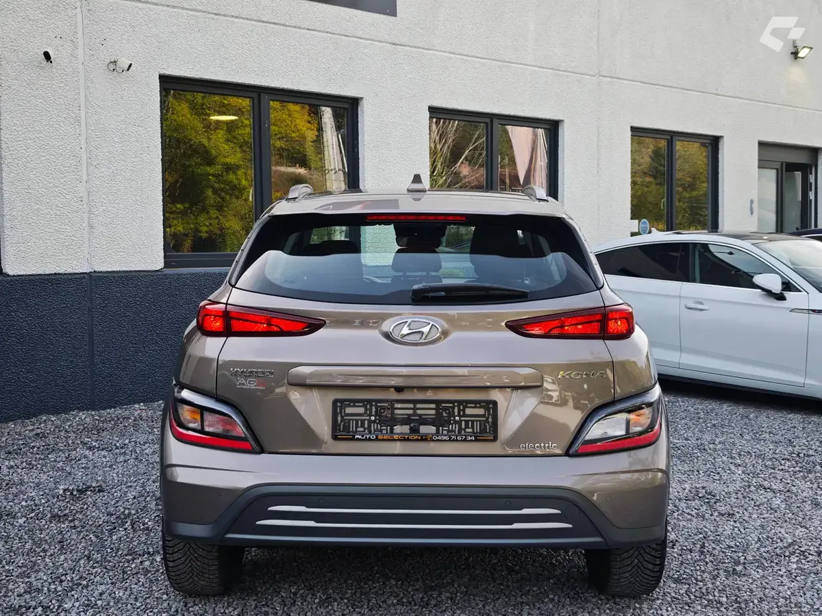 Hyundai Kona 2022 — photo 4
