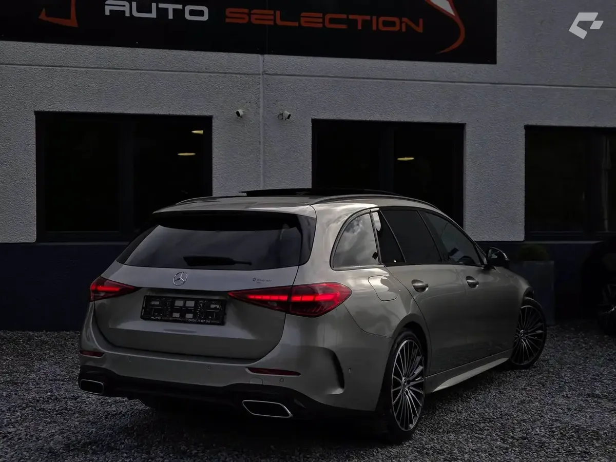Mercedes-Benz Classe C 2024 — photo 2