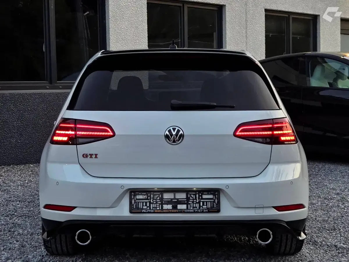 Volkswagen Golf GTI 2020 — photo 4