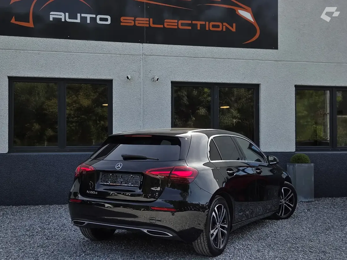 Mercedes-Benz Classe A 2025 — photo 2