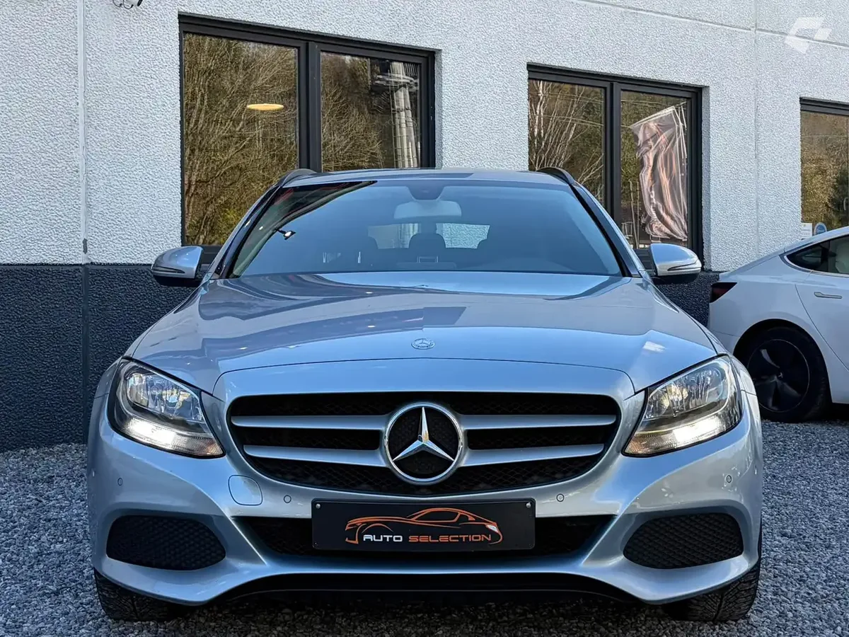 Mercedes-Benz Classe C 2016 — photo 3