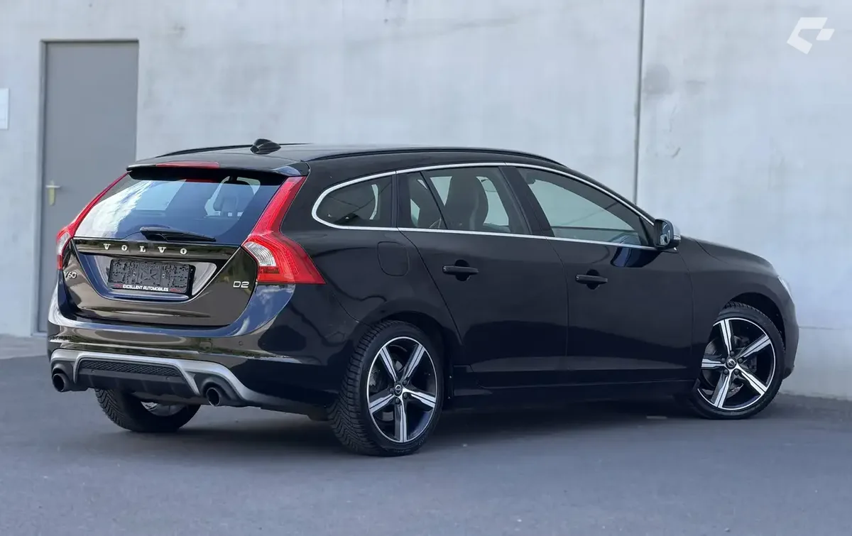 Volvo V60 2018 — photo 4