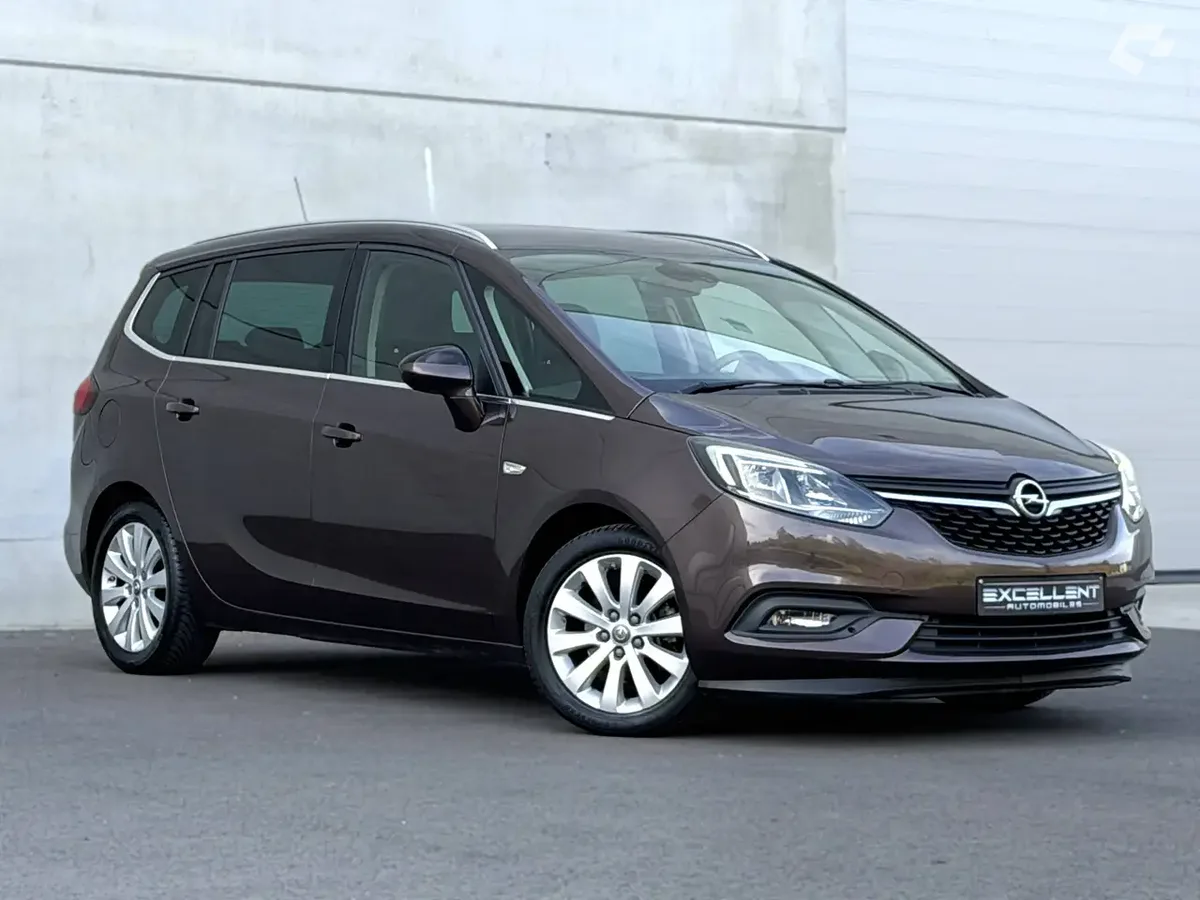 Opel Zafira Tourer 2018 — photo 2