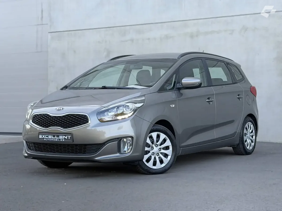 Kia Carens 2014 — photo 1