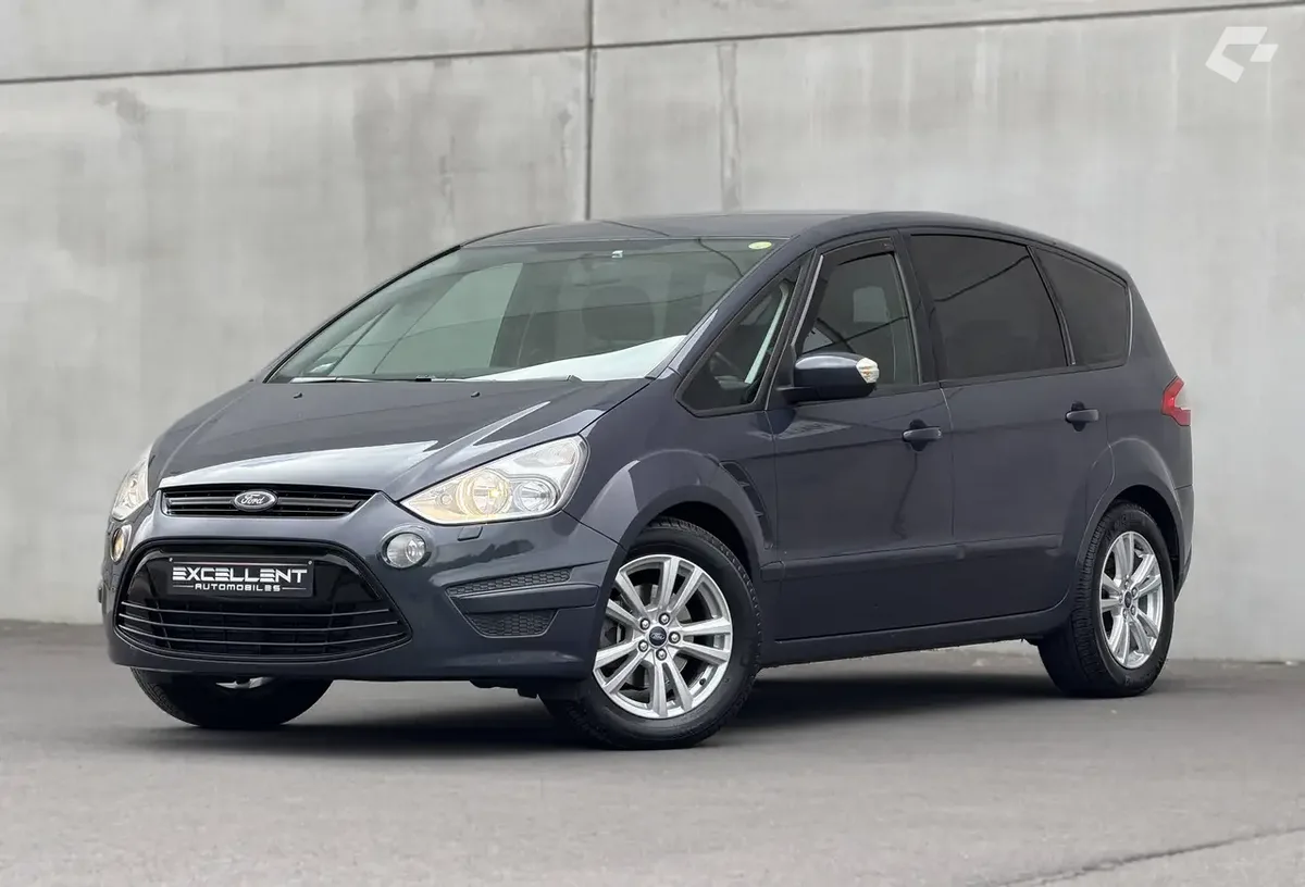 Ford S-MAX 2012 — photo 1