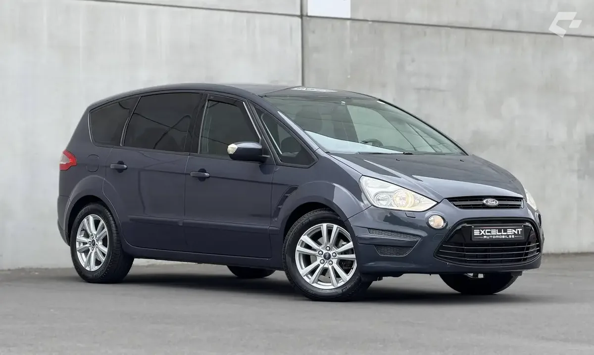 Ford S-MAX 2012 — photo 2