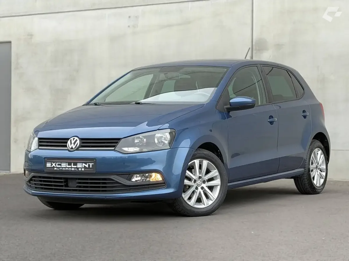 Volkswagen Polo 2016 — photo 1