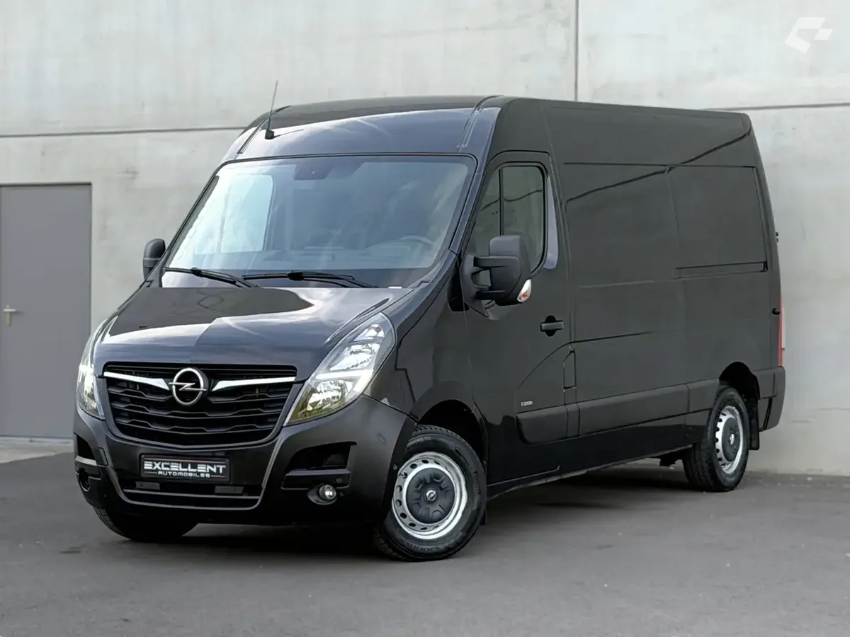Opel Movano 2020 — photo 1