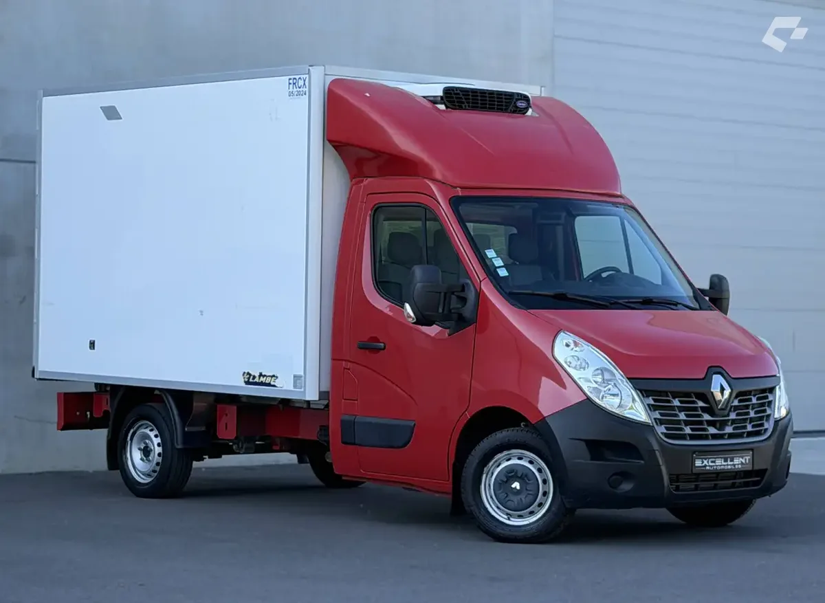 Renault Master 2018 — photo 2