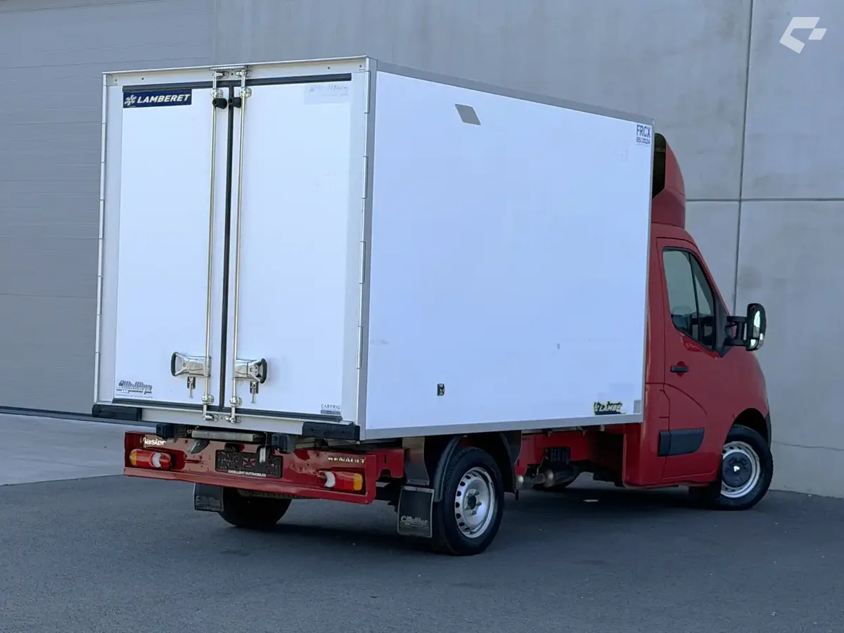 Renault Master 2018 — photo 4