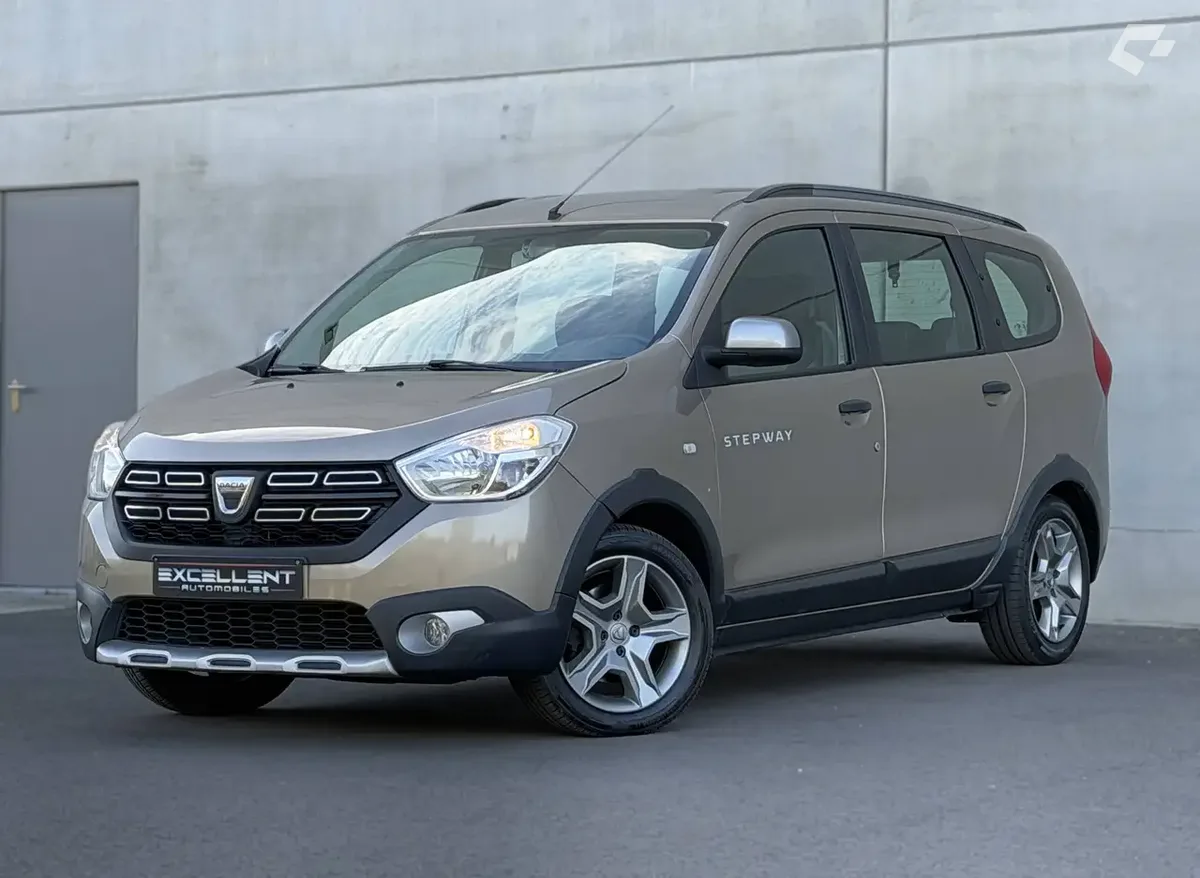 Dacia Lodgy 2019 — photo 1